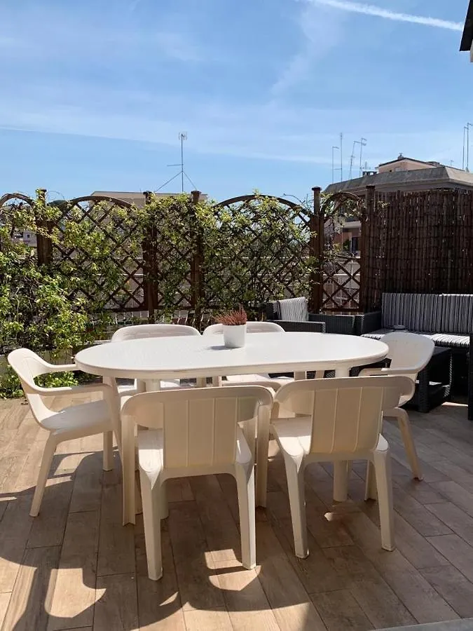 Pacuvio Vatican House Rom